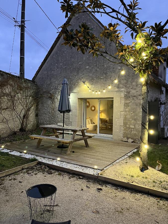 Nuits De Loire -Entre Blois Et Chambord Bed & Breakfast Vineuil  ภายนอก รูปภาพ